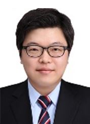  김 종 명 교수